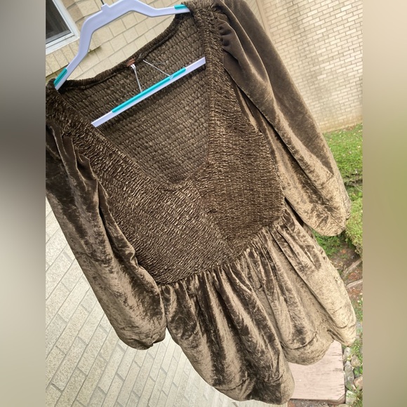 Free People Farrier Velvet Mini Dress Brown Bear Balloon Sleeves Smocked Bodice - Picture 12 of 17